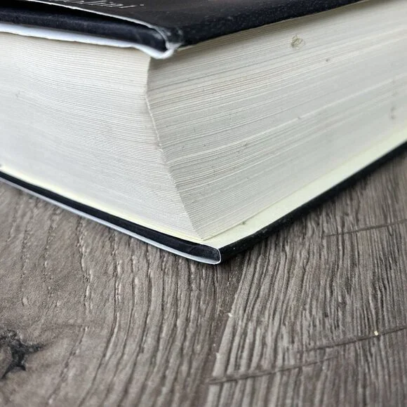 Brisingr Inheritance Cycle Book 3 - Eragon- by C. Paolini 2008 1st Edition HC - Picture 5 of 10